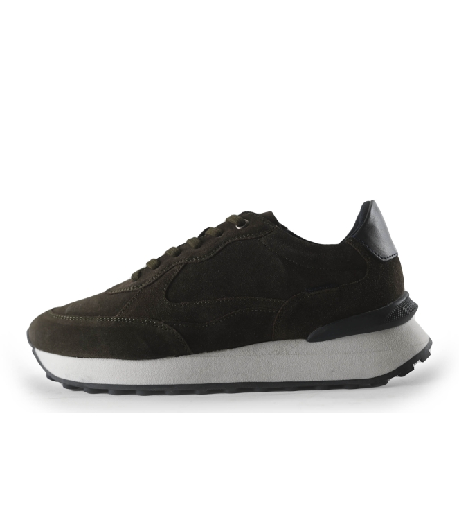 Vertice Sneaker