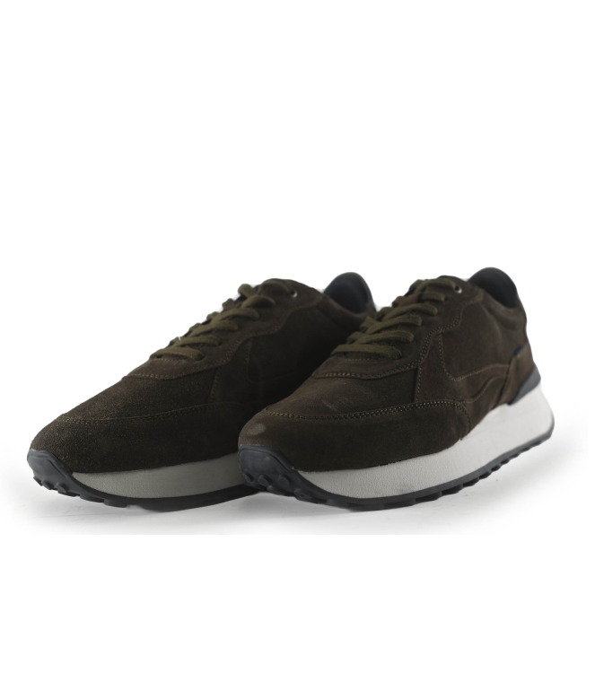 Vertice Sneaker