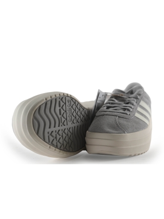 Adidas Sneaker