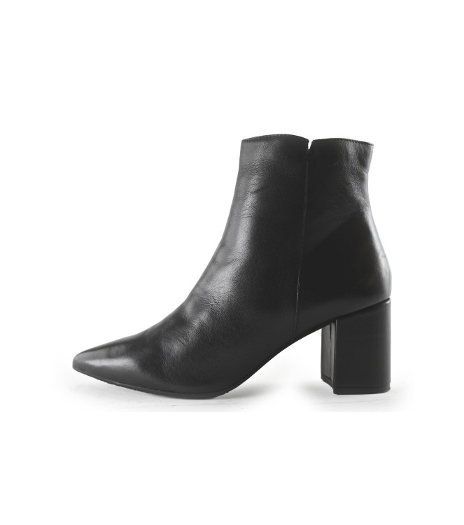 Bata Stiefeletten