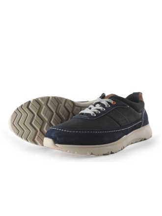 Outfielder Sneaker
