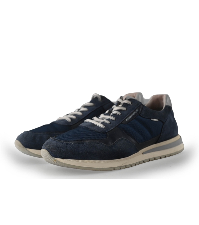 Ambitious Sneaker