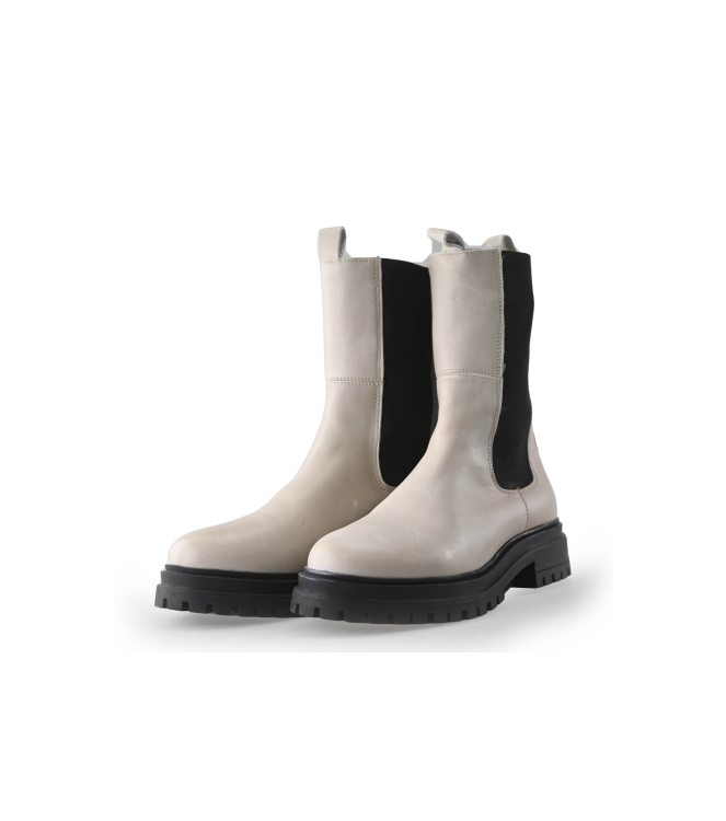 Red-Rag Chelsea boots