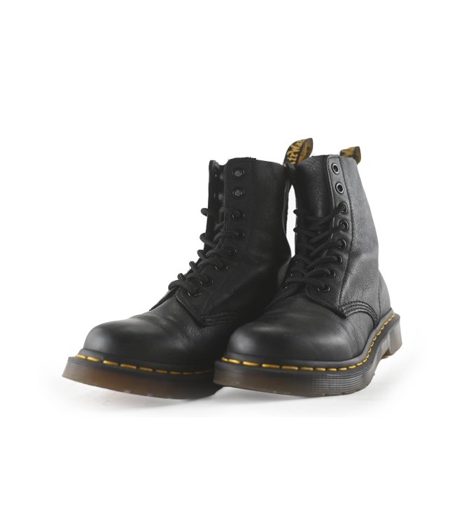 Dr. Martens Schnürstiefel