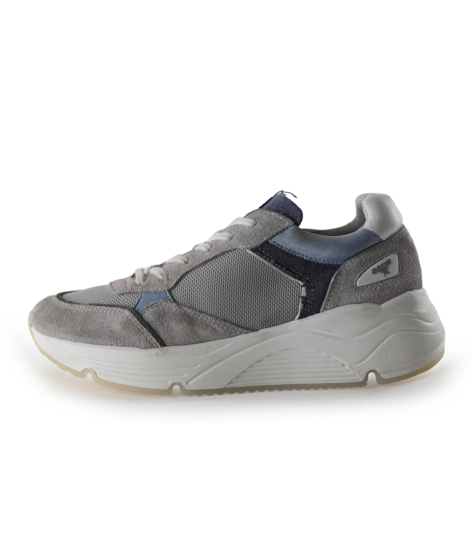 Giga Sneaker