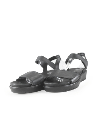 Ara Sandalen
