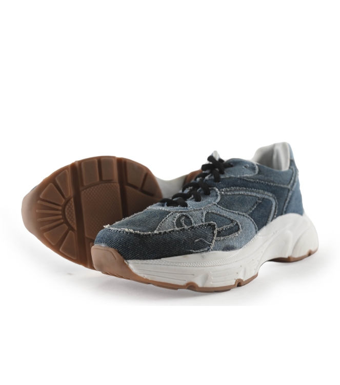 Omoda Sneaker