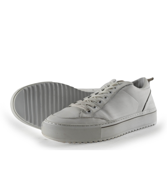 Rehab Sneaker