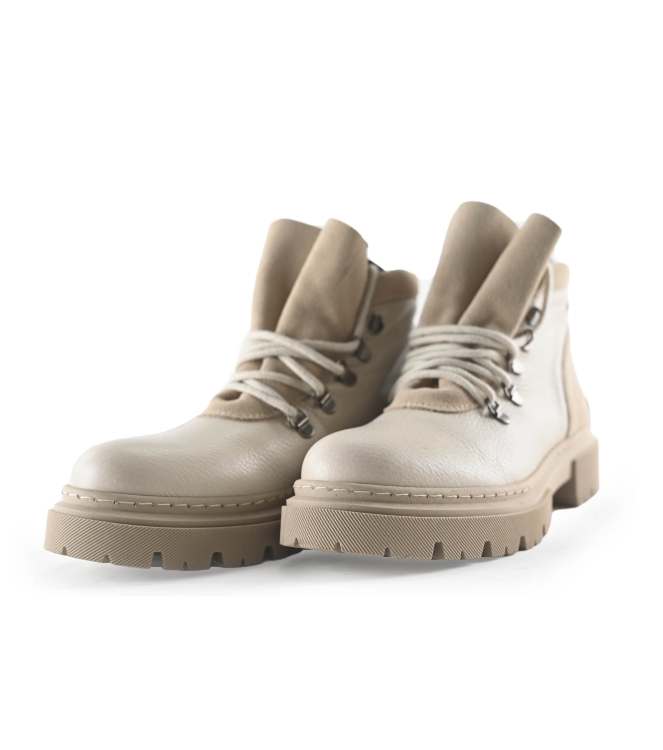 Maruti Stiefel