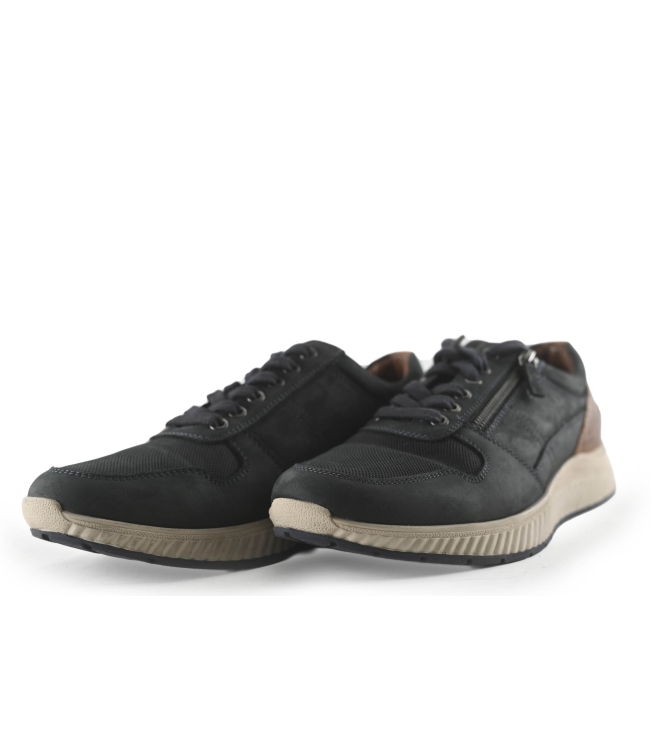 Australian Sneaker