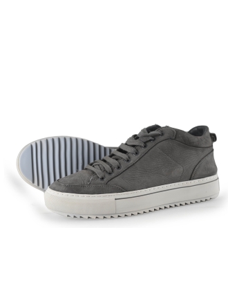 Rehab Sneaker