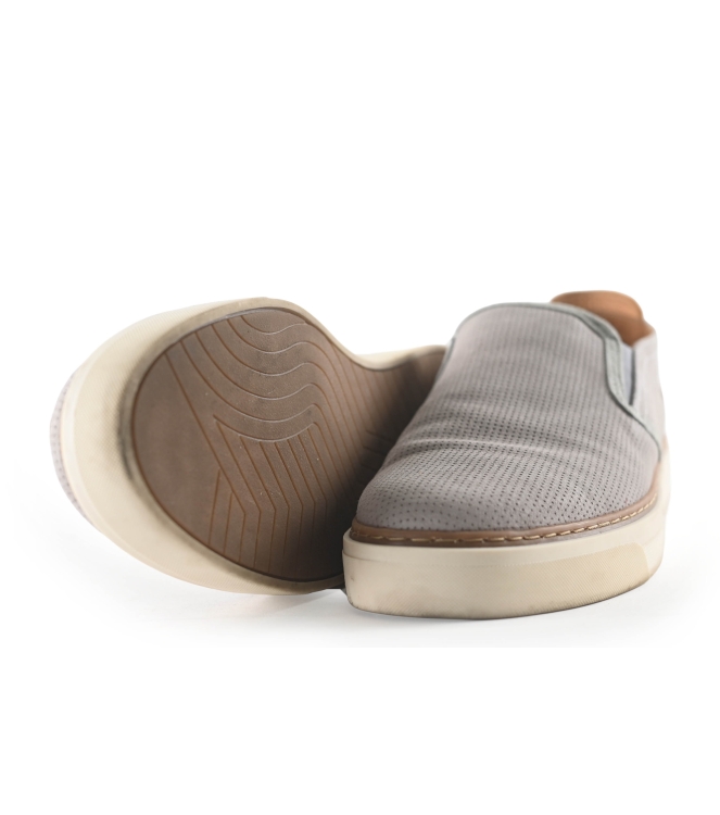 Travelin Slip-ons