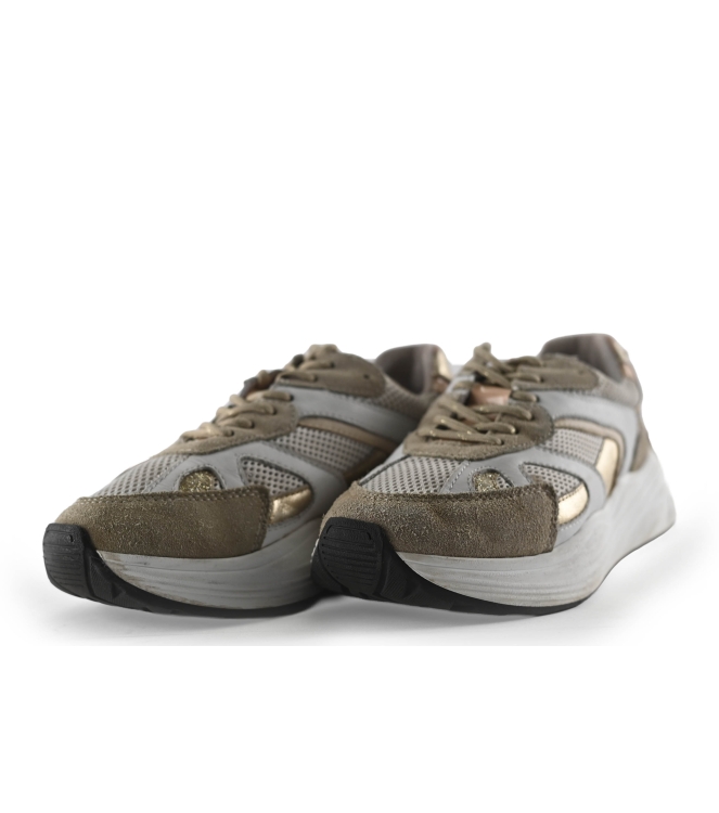 Omoda Sneaker