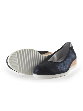 Fey Slip-ons
