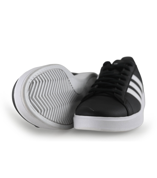 Adidas Sneaker