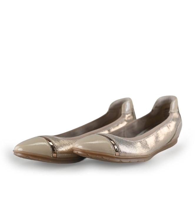 Tamaris Slip-ons