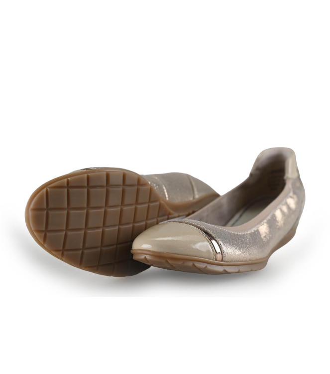 Tamaris Slip-ons
