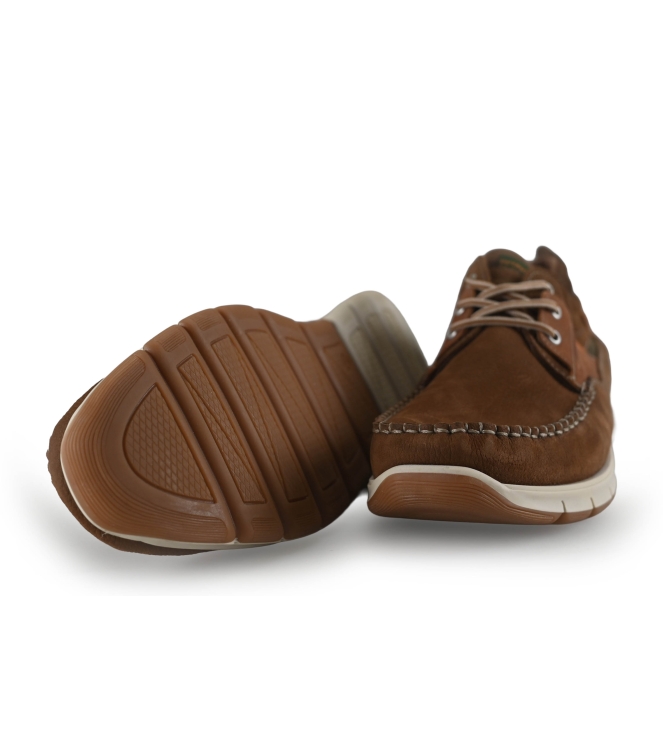 Outfielder Sneaker