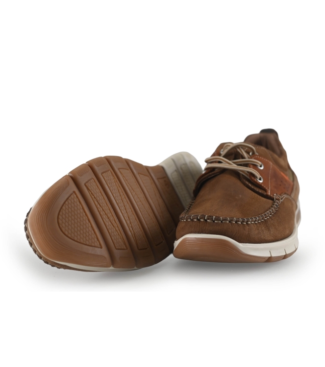 Outfielder Sneaker