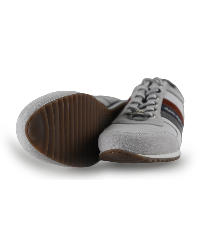 Australian Sneaker