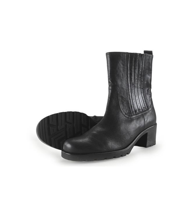 Gabor Chelsea boots