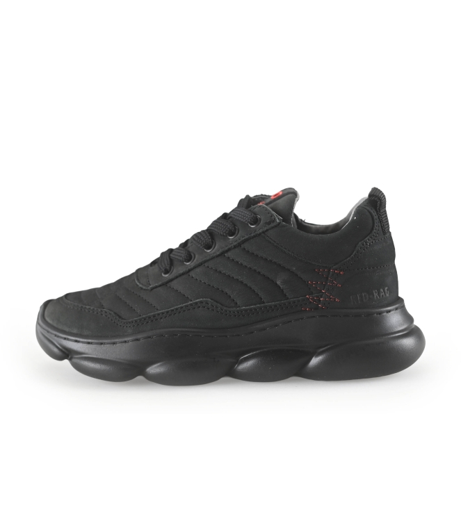 Red-Rag Sneaker