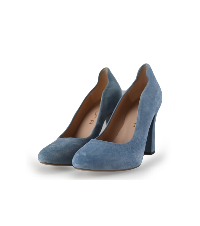 Unisa pumps