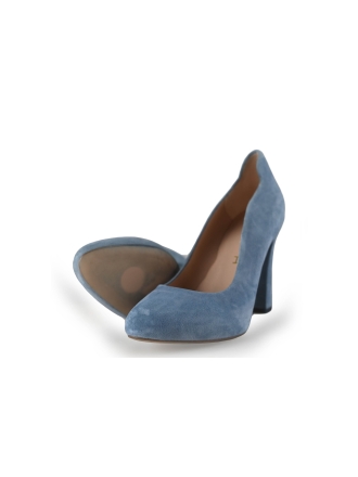 Unisa pumps