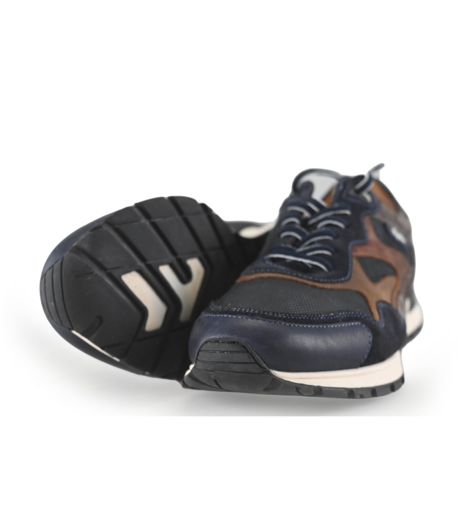 Australian Sneaker