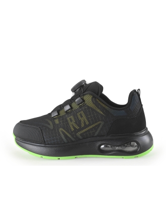 Red-Rag Sneaker
