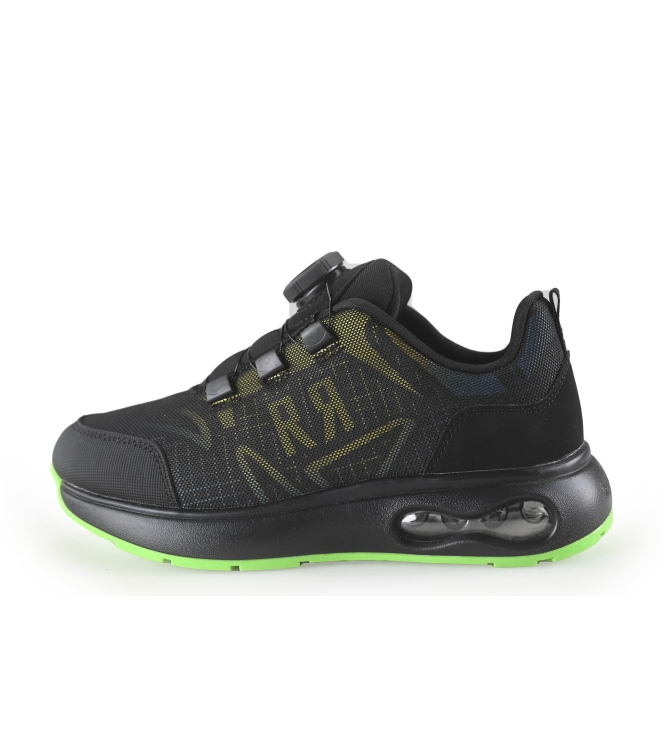 Red-Rag Sneaker