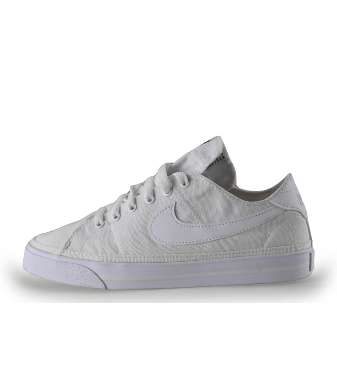 Nike Sneaker