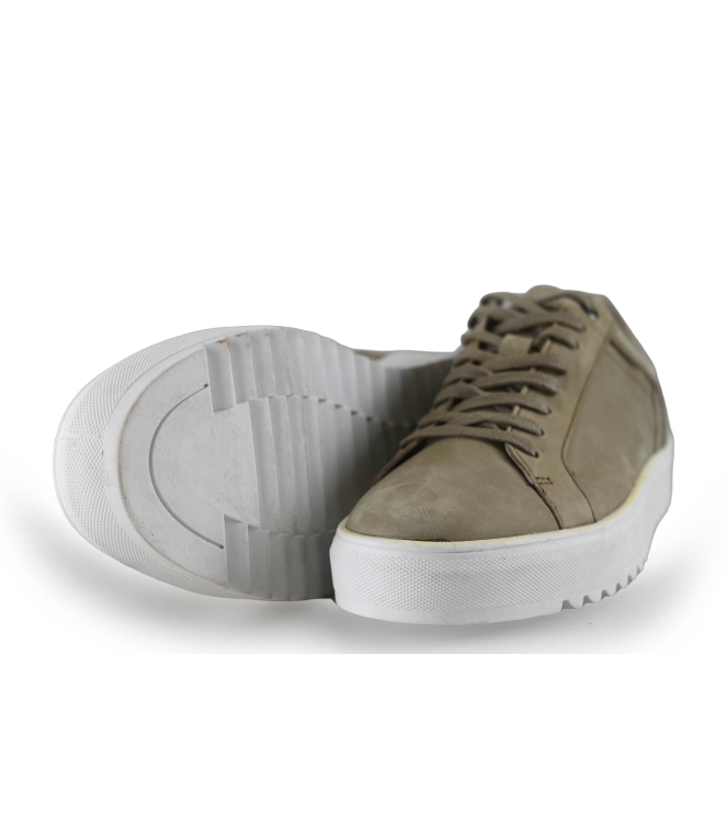 Vince Camuto Sneaker