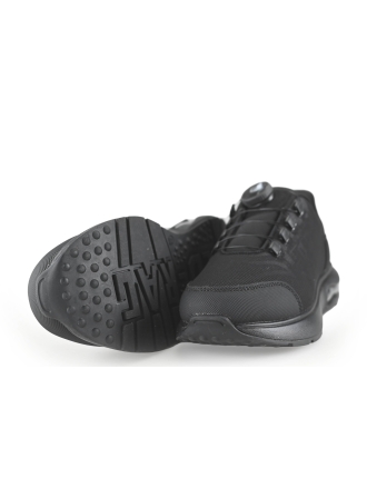 Red-Rag Sneaker