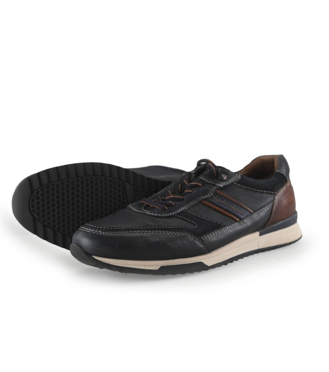 Australian Sneaker