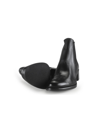 Tamaris Chelsea boots