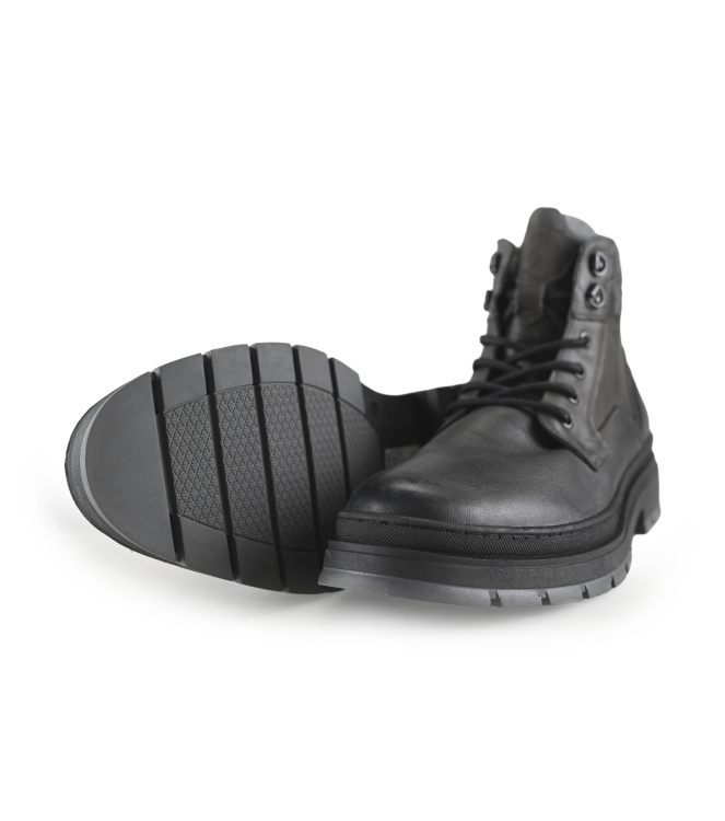Outfielder Schnürstiefel