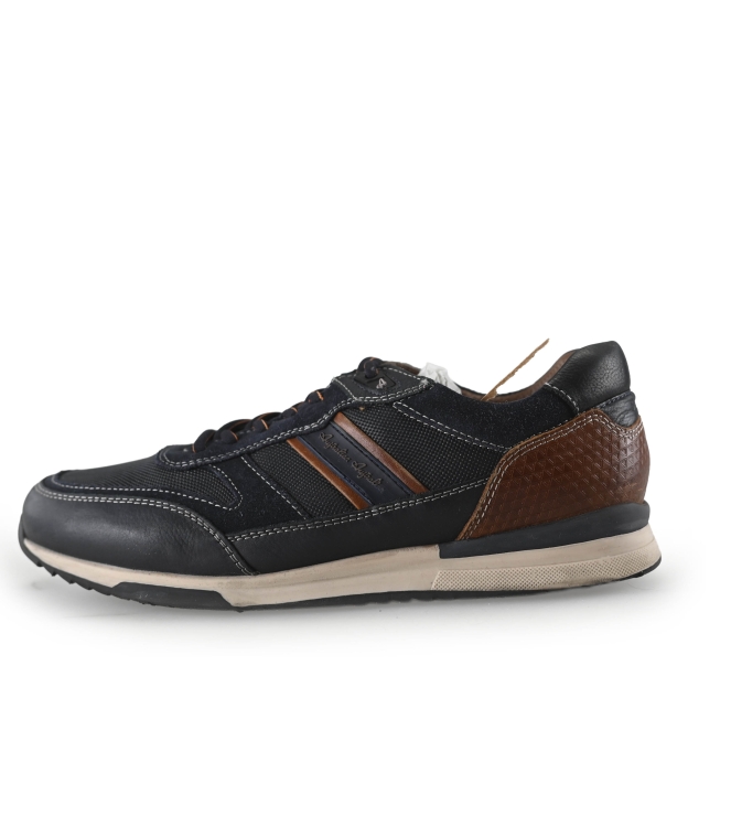 Australian Sneaker