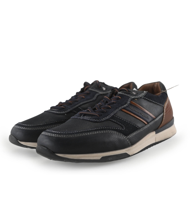 Australian Sneaker