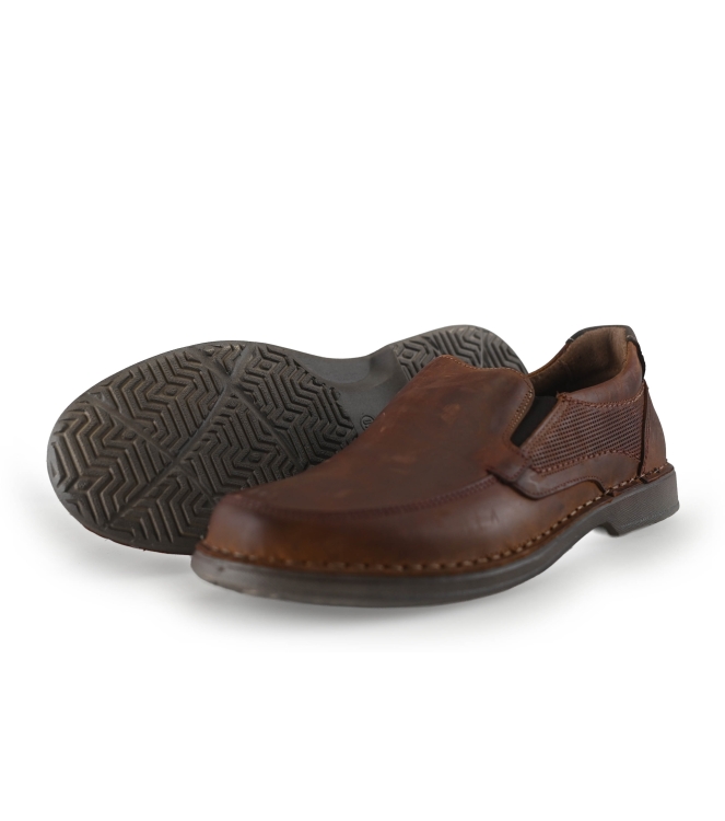 Outfielder Slip-ons