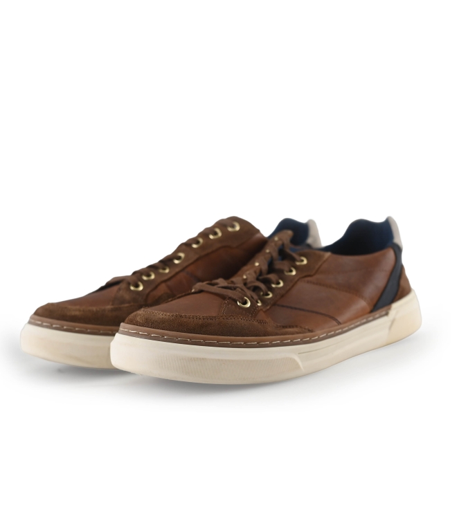 Bullboxer Sneaker