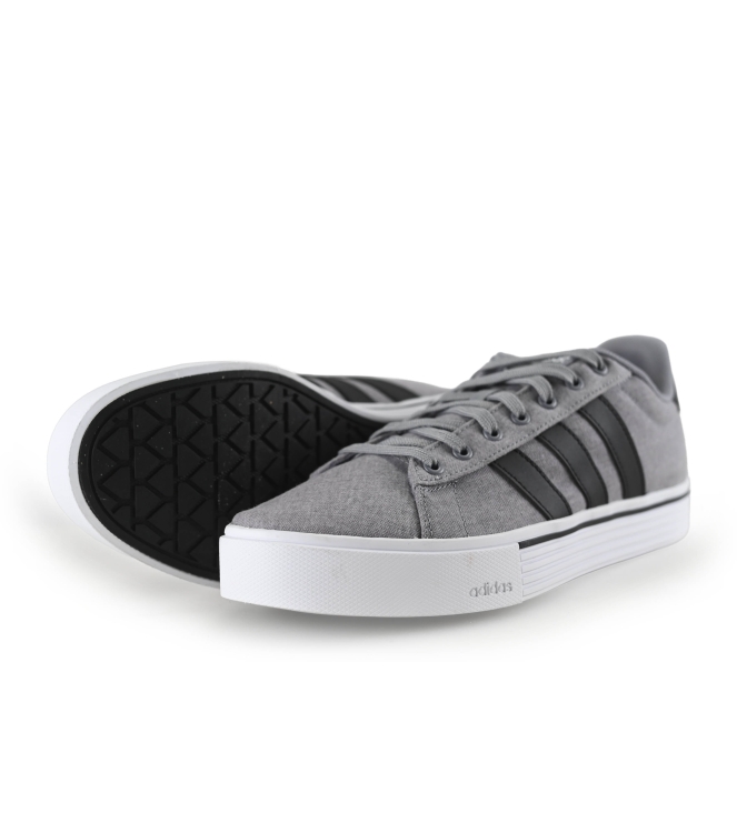 Adidas Sneaker