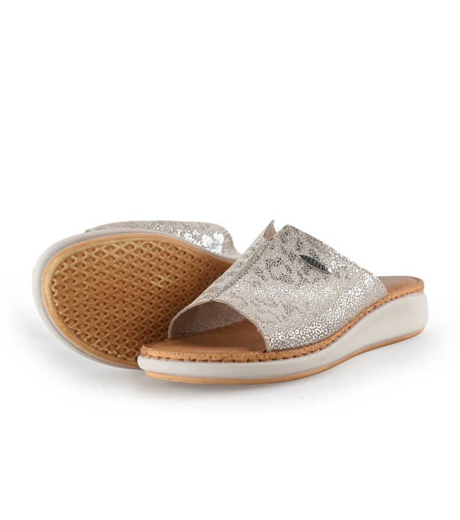 Fly Flot Flip-Flops