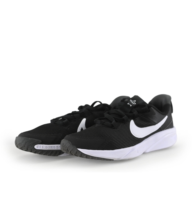 Nike Sneaker