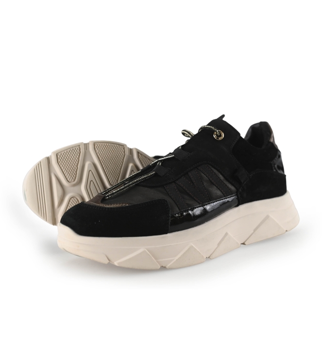 Tango Sneaker