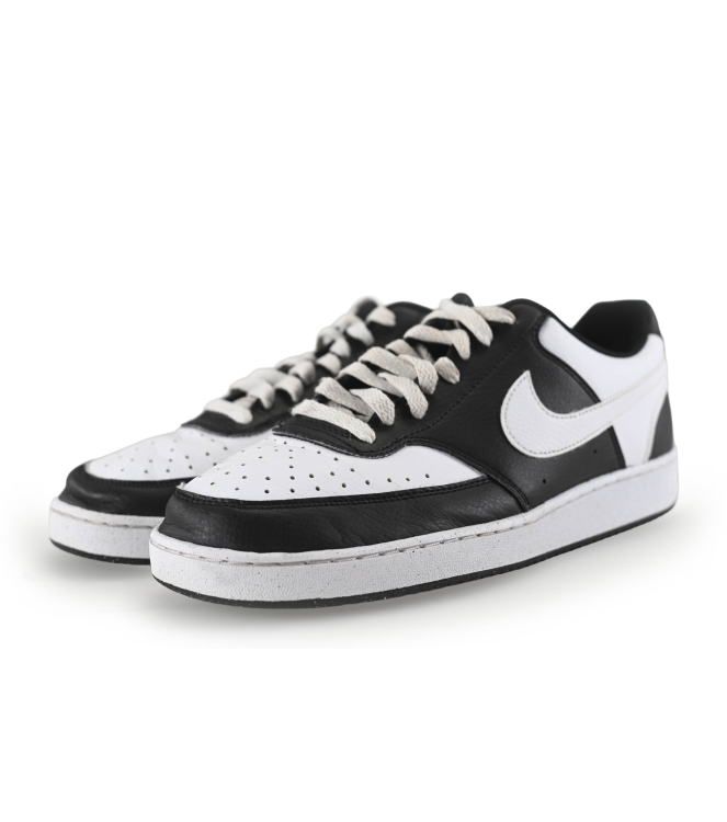 Nike Sneaker