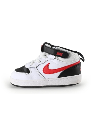 Nike Sneaker