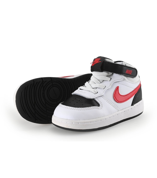 Nike Sneaker
