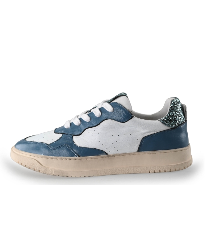 Sacha Sneaker