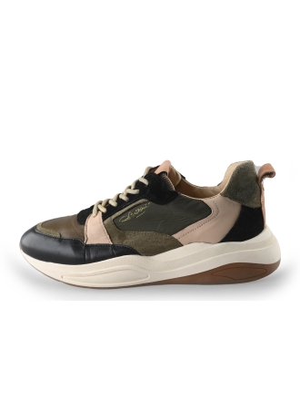 Rehab Sneaker
